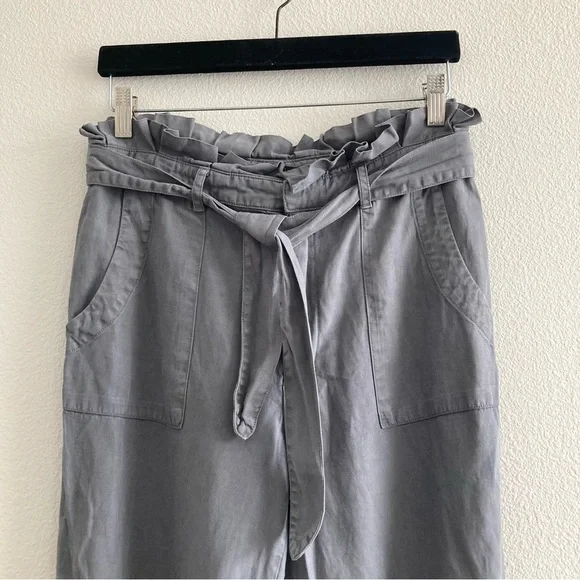 Alice + Olivia Gray High-Waisted Pants - Picture 5 of 16